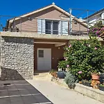 3 Bedroom Amazing In Tribunj Tribunj (Sibenik-Knin)