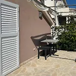 3 Bedroom Amazing In Tribunj Holiday home Tribunj (Sibenik-Knin)