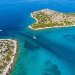 Holiday home 3 Bedroom Amazing In Tribunj Tribunj (Sibenik-Knin)
