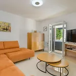 3 Bedroom Amazing In Tribunj * Tribunj (Sibenik-Knin)