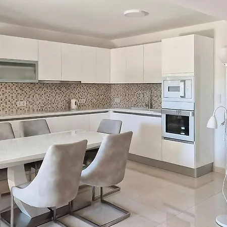 Lovely In Tribunj With Wifi Σπίτι διακοπών