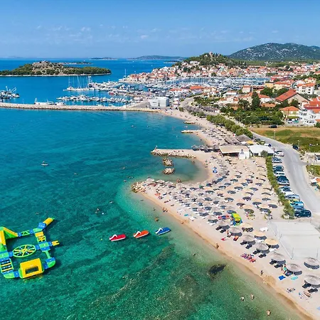 Lovely In Tribunj With Wifi *