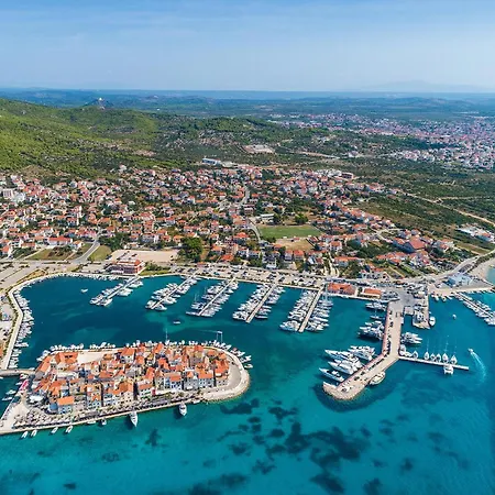 Lovely In Tribunj With Wifi Tribalj